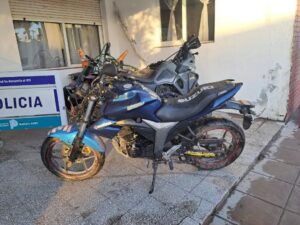 Las cámaras municipales guiaron el operativo que permitió recuperar una moto robada
