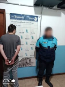 APREHENDIDO TRAS INGRESAR A UNA VIVIENDA Y PROVOCAR DAÑOS